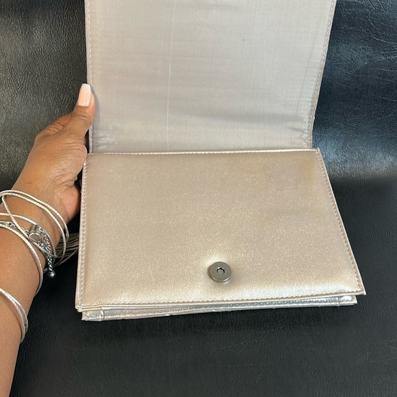 NEW Neiman Marcus Rose Gold Metallic Chevron Quilted Clutch with Tassel Detail - Picture 2 of 6